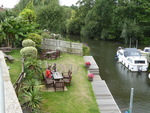 Old Crown pub, Weybridge